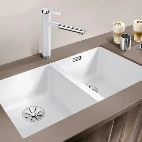 BOXED SUBLINE DOUBLE BOWL UNDERNOUNT KITCHEN SINK (1 BOX)