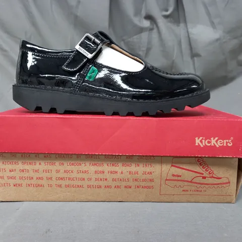 BOXED PAIR OF KICKERS SHOES IN GLOSSY BLACK EU SIZE 34