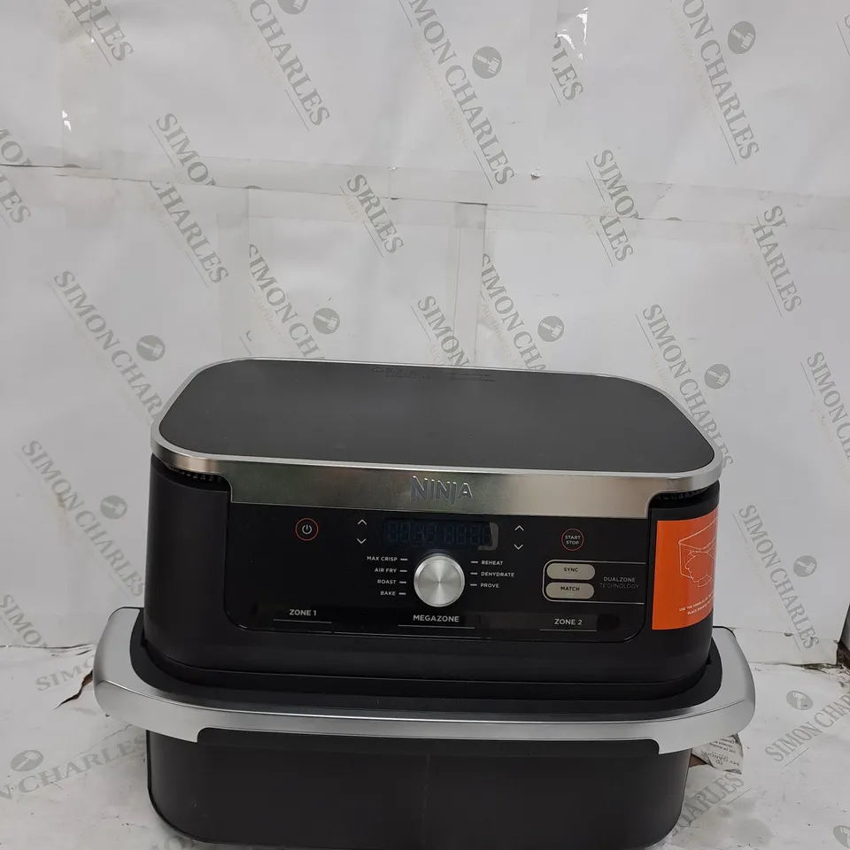 NINJA 10.4L FOODI FLEXDRAWER DUAL AIR FRYER AF500UK