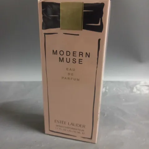 BOXED AND SEALED ESTEE LAUDER MODERN MUSE EAU DE PARFUM 50ML
