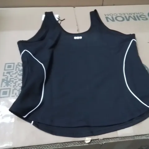 BOXED BRAND NEW APPROXIMATELY 32 SIMPLY BE PIPING VEST BLACK/WHITE SIZE 20