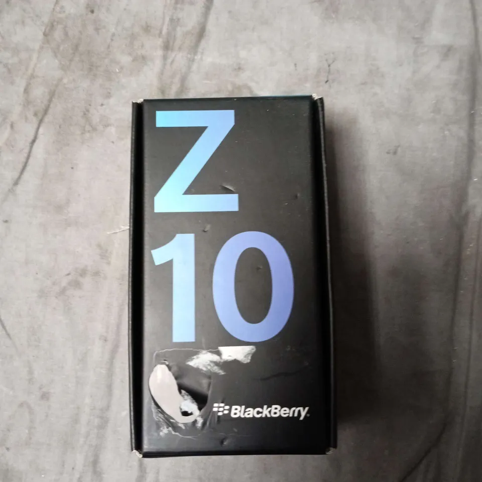 BLACKBERRY Z10 SMARTPHONE – BLACK (BOXED)