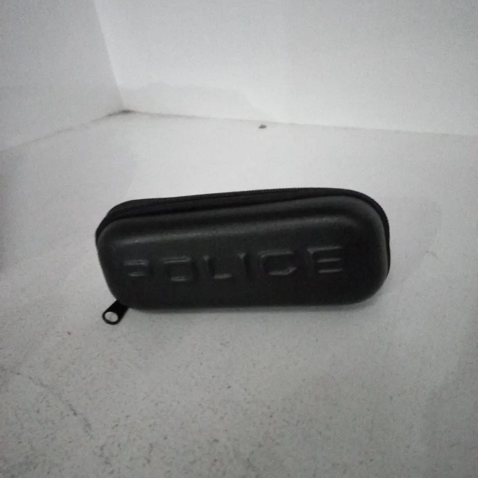 POLICE SUNGLASSES – BLACK CASE