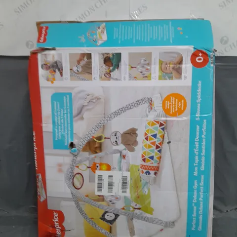 FISHER-PRICE DELUXE GYM