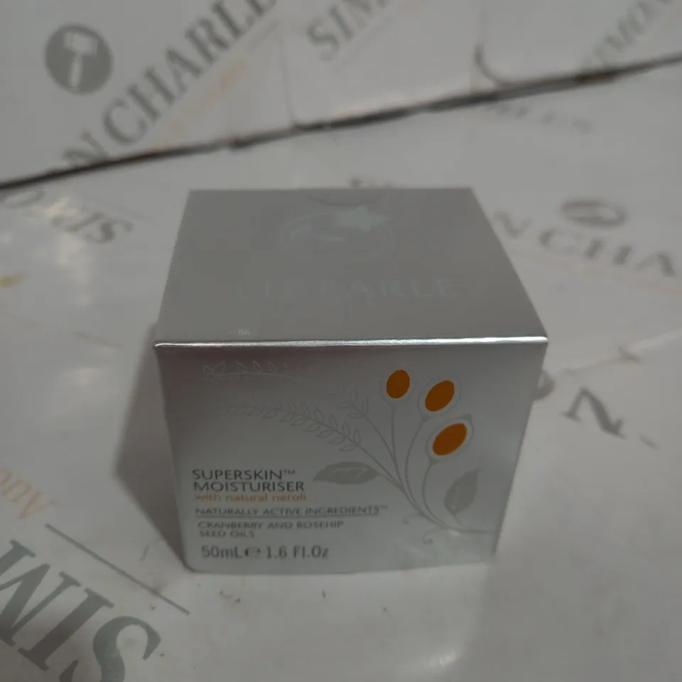 LIZ EARLE SUPERSKIN MOISTURISER UNFRAGRANCED 50ML