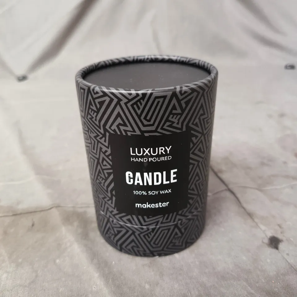 MAKESTER LUXURY HAND POURED CANDLE – 100% SOY WAX, CARTOON LABEL