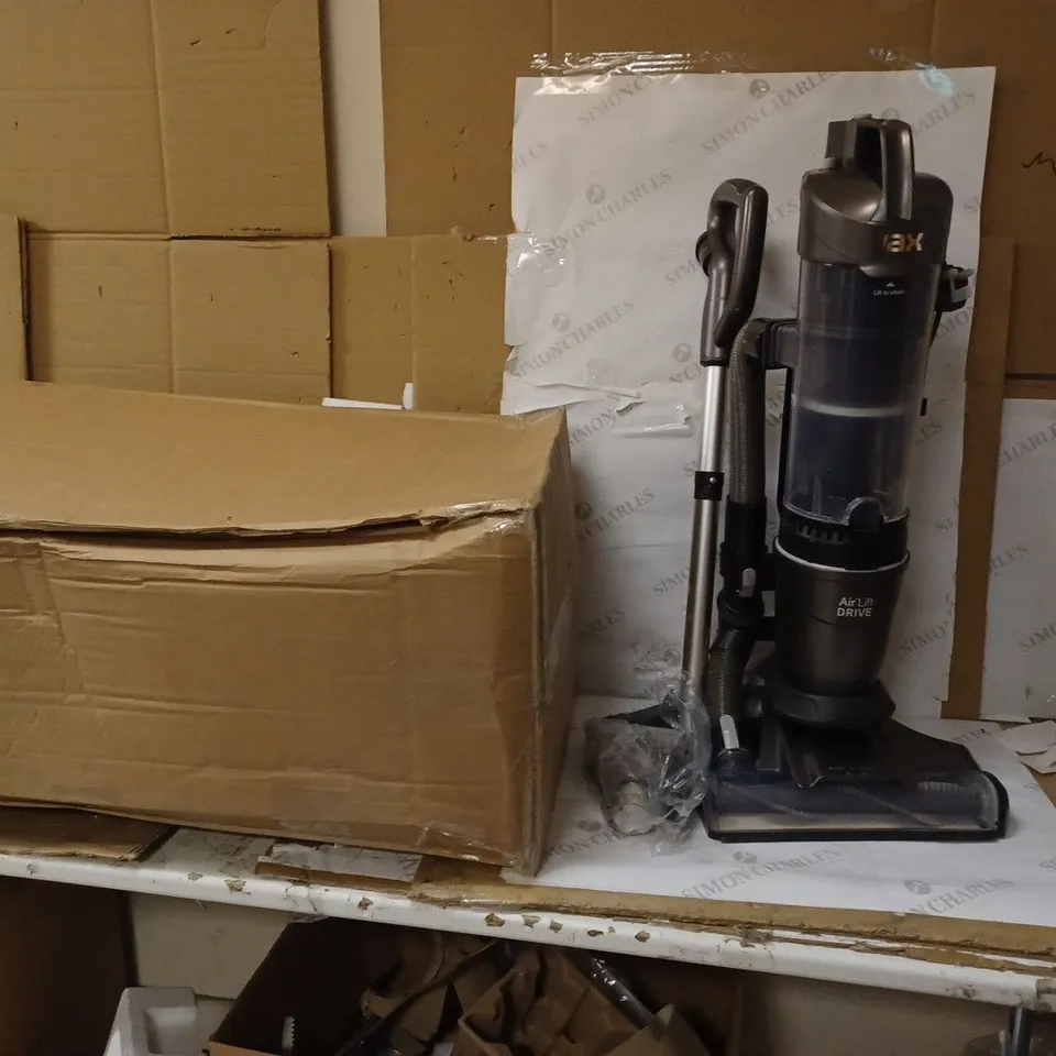 VAX AIR LIFT DRIVE VACUUM CLEANER