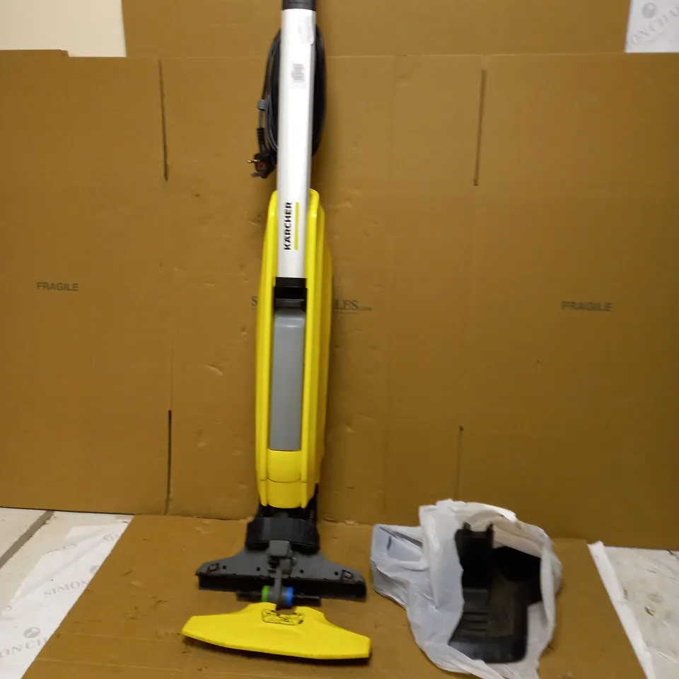 KARCHER SC5 STEAM CLEANER