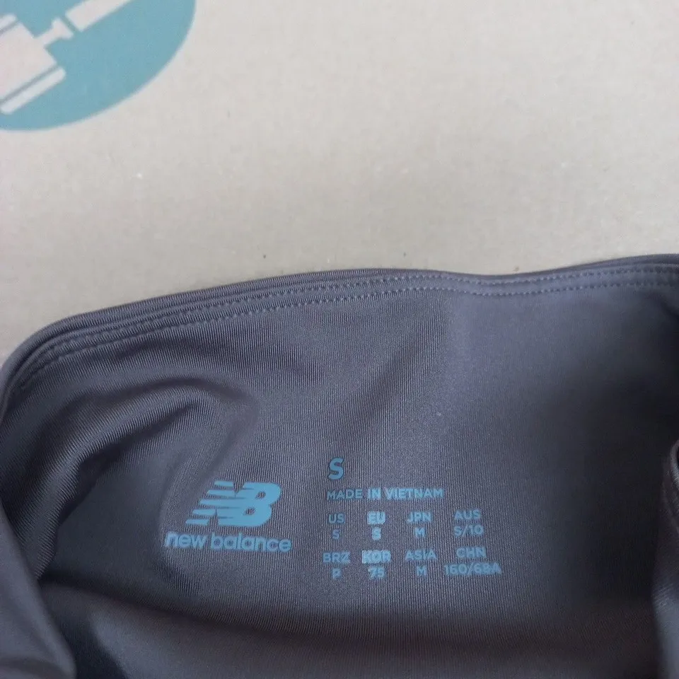 NEW BALANCE TRACK PANTS – WITH WHITE PIPING, UK S (US S)