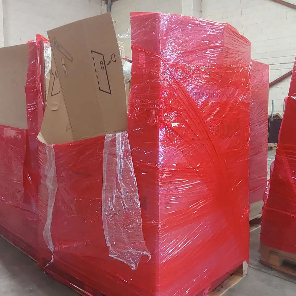 PALLET CONTAINING A LARGE QUANTITY OF ASSORTED ITEMS INCLUDING: HIKING STICK, BISINNA XL SLEEPING BAG, KIDS TRICYCLE, BLINDS, FULL-LENGTH MIRROR ECT