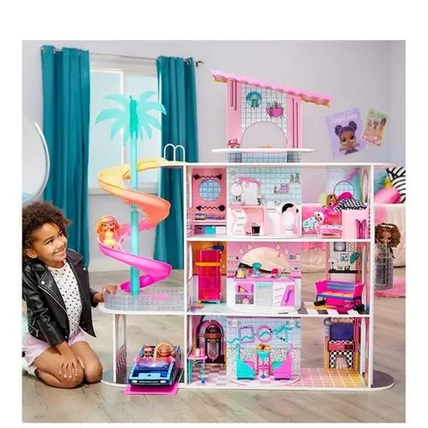 BOXED L.O.L SURPRISE! OMG HOUSE OF SURPRISES