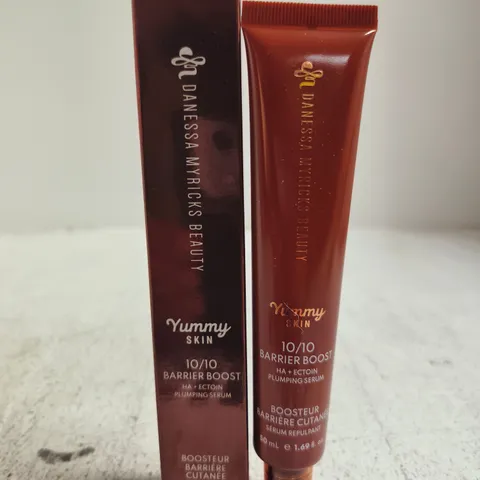 DANESSA MYRICKS BEAUTY YUMMY SKIN 10/10 BARRIER BOOST SERUM, 50 ML ā BOXED
