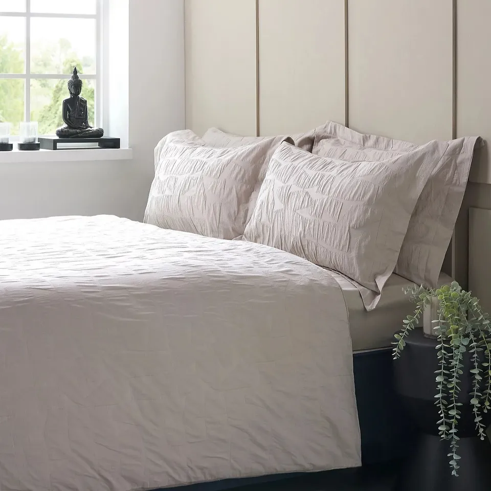 OUTLET K BY KELLY HOPPEN 100% COTTON MATELASSE JACQUARD 6 PIECE DUVET SET