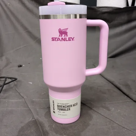 STANLEY QUENCHER H2O TUMBLER – PINK, 40 OZ / 1.18 L
