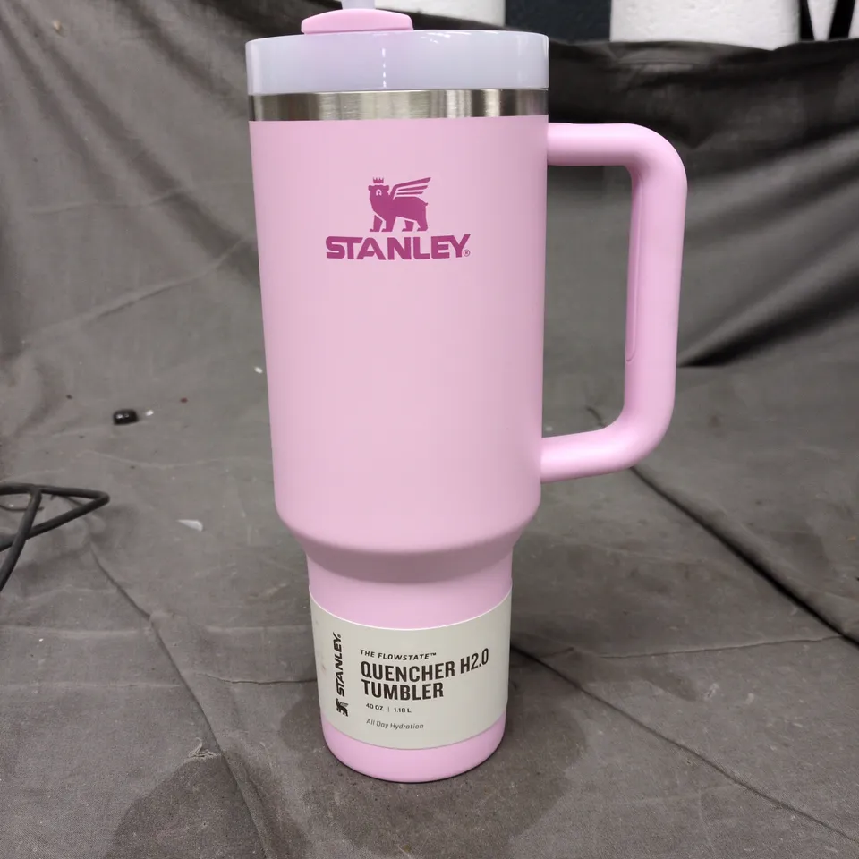 STANLEY QUENCHER H2O TUMBLER – PINK, 40 OZ / 1.18 L