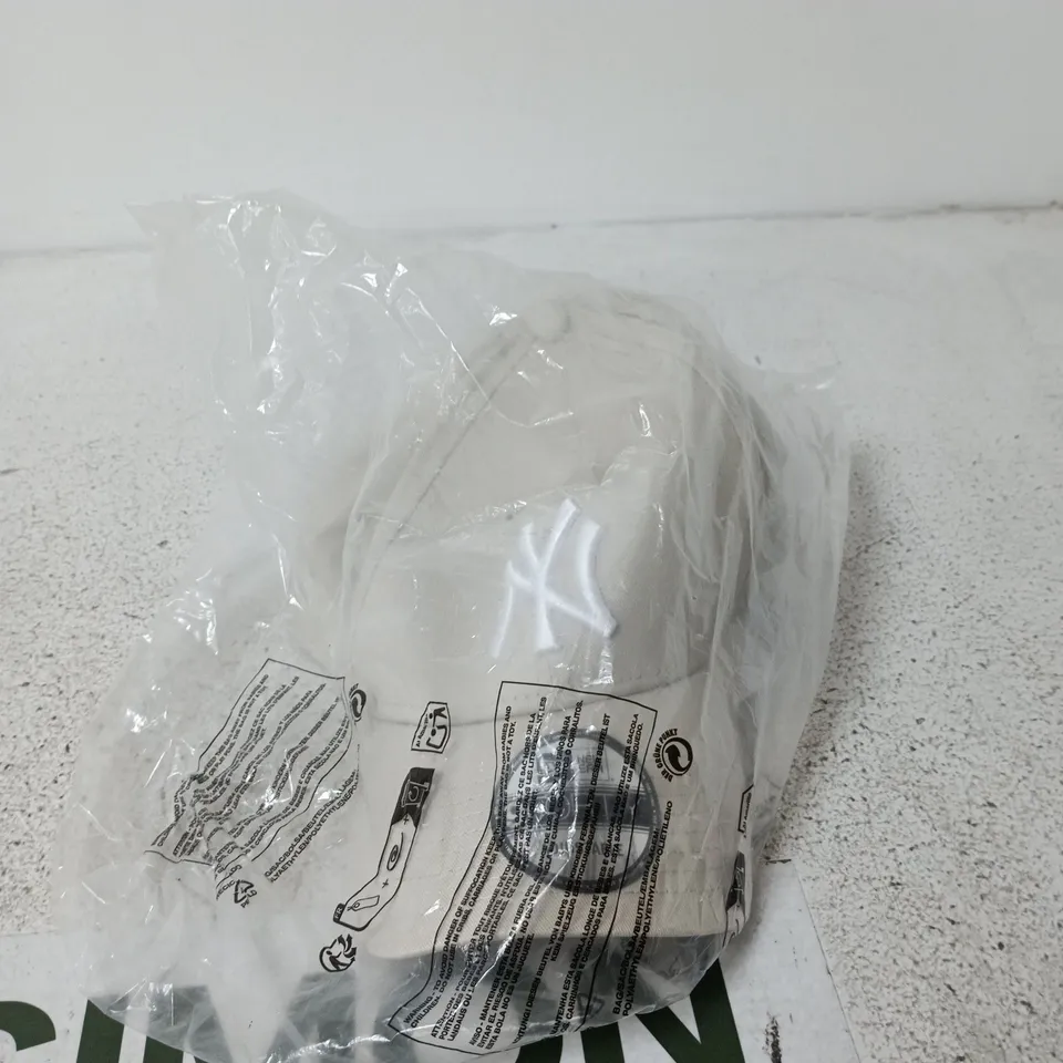 NEW ERA "NY" ONE SIZE CAP