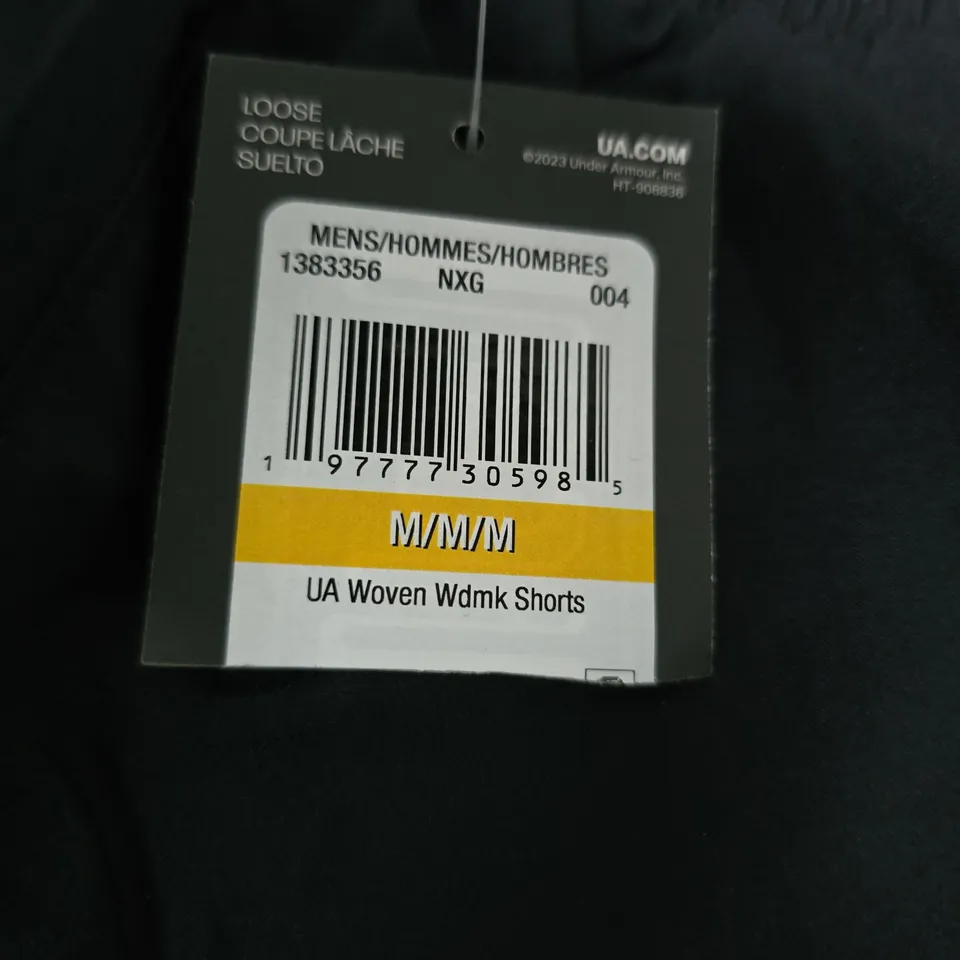 UNDER ARMOUR MENS WOVEN SHORTS – LOOSE FIT, SIZE M