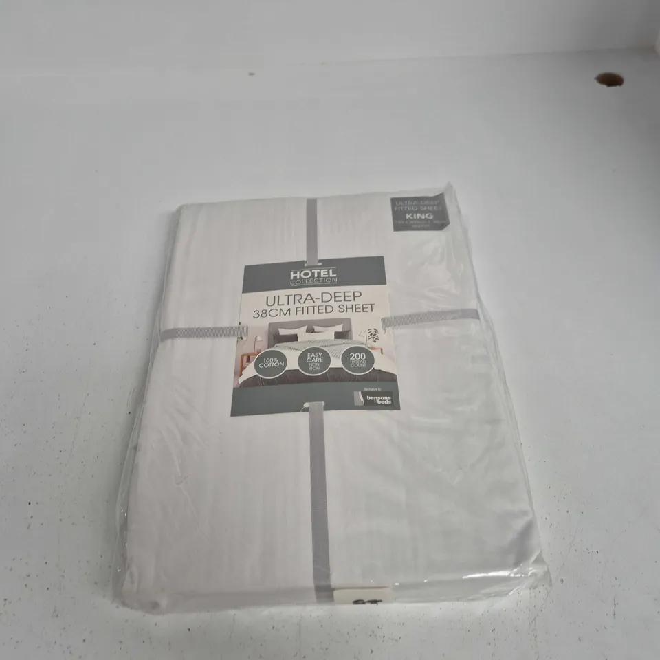 HOTEL COLLECTION ULTRA-DEEP FITTED SHEET – WHITE, 38CM POCKET