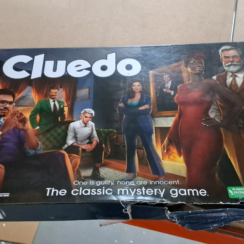 HASBRO CLUEDO CLASSIC, MODERN REFRESH RRP £28