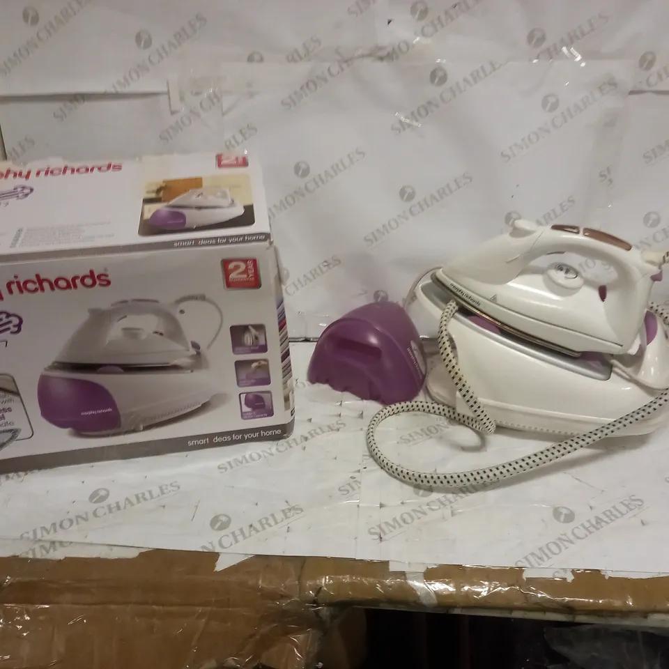 MORPHY RICHARDS JET STEAM GENERATOR IRON PINK/WHITE