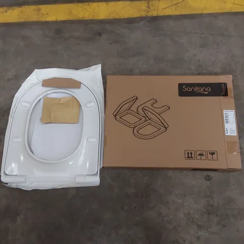 BOXED SANITANA TOILET SEAT