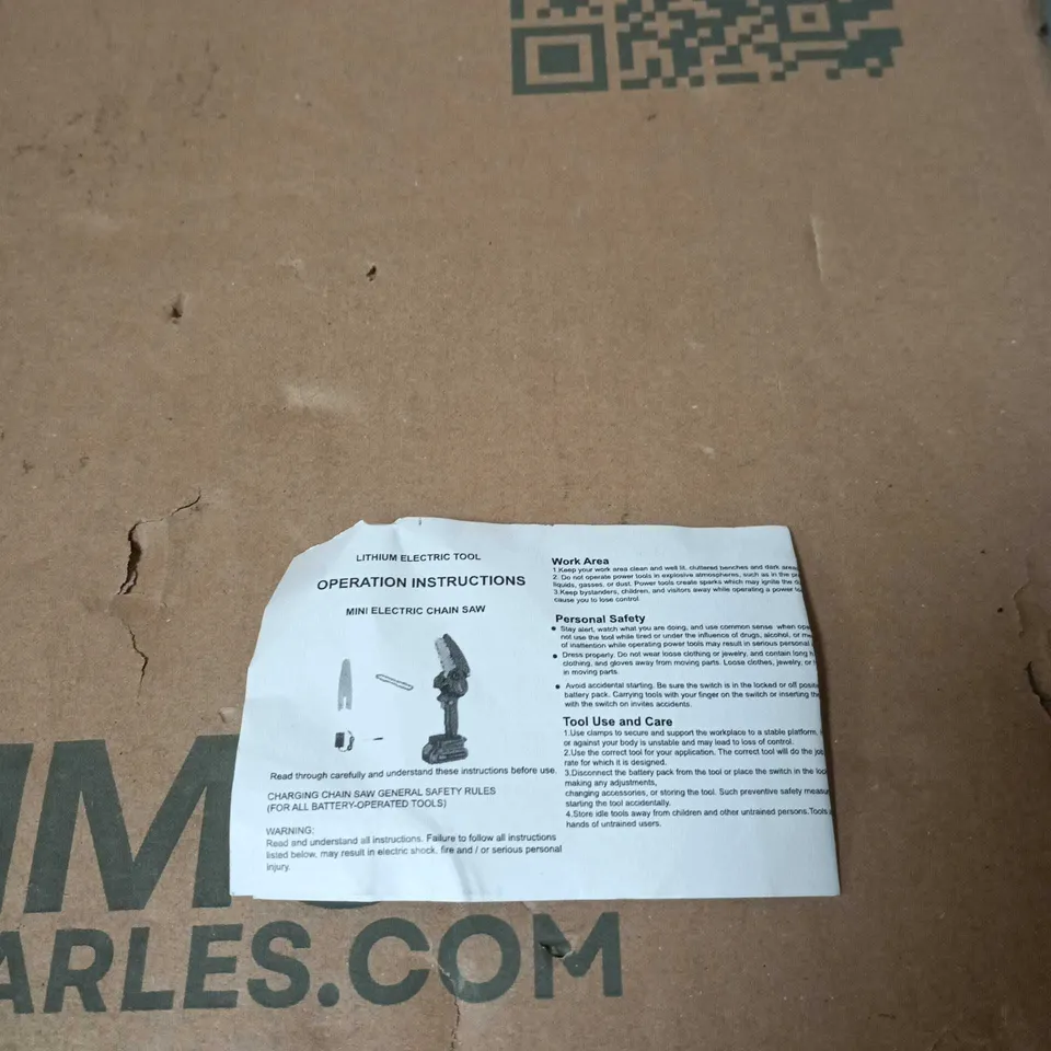 MINI ELECTRIC CHAIN SAW LITHIUM IN BLACK CARRY CASE, WITH INSTRUCTIONS. BOXED
