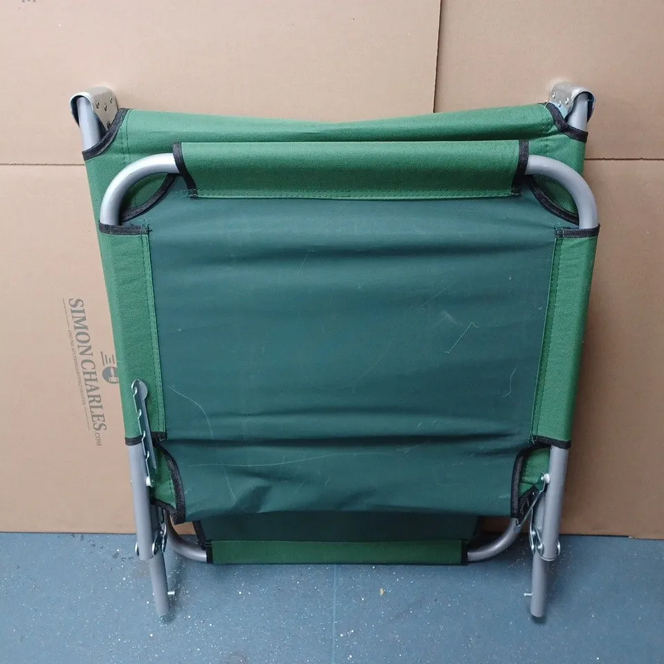 METAL RECLINING DECK CHAIR WITH GREEN COVER - COLLECTION ONLY