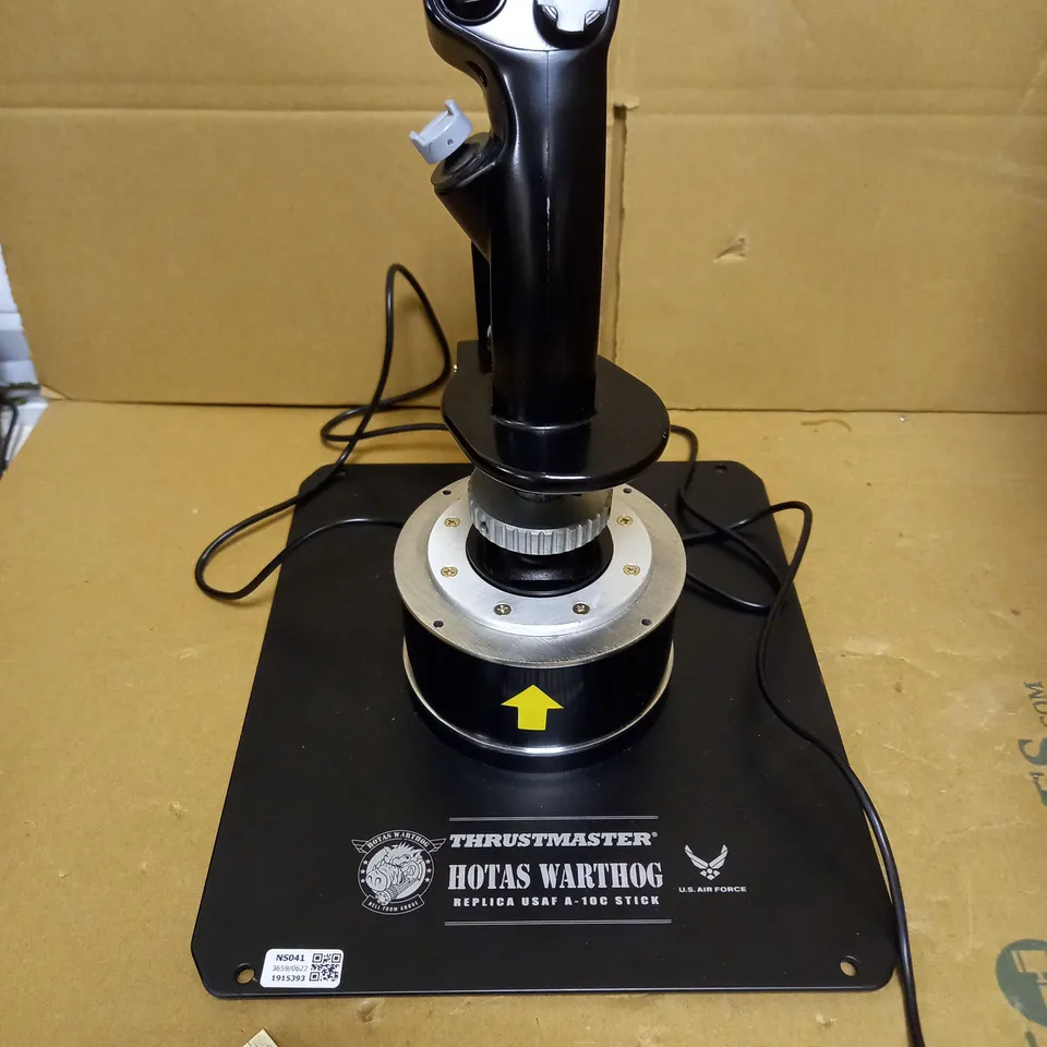 THRUSTMASTER JOYSTICK: HOTAS WARTHOG REPLICA USAF A-10C STICK WITH USB