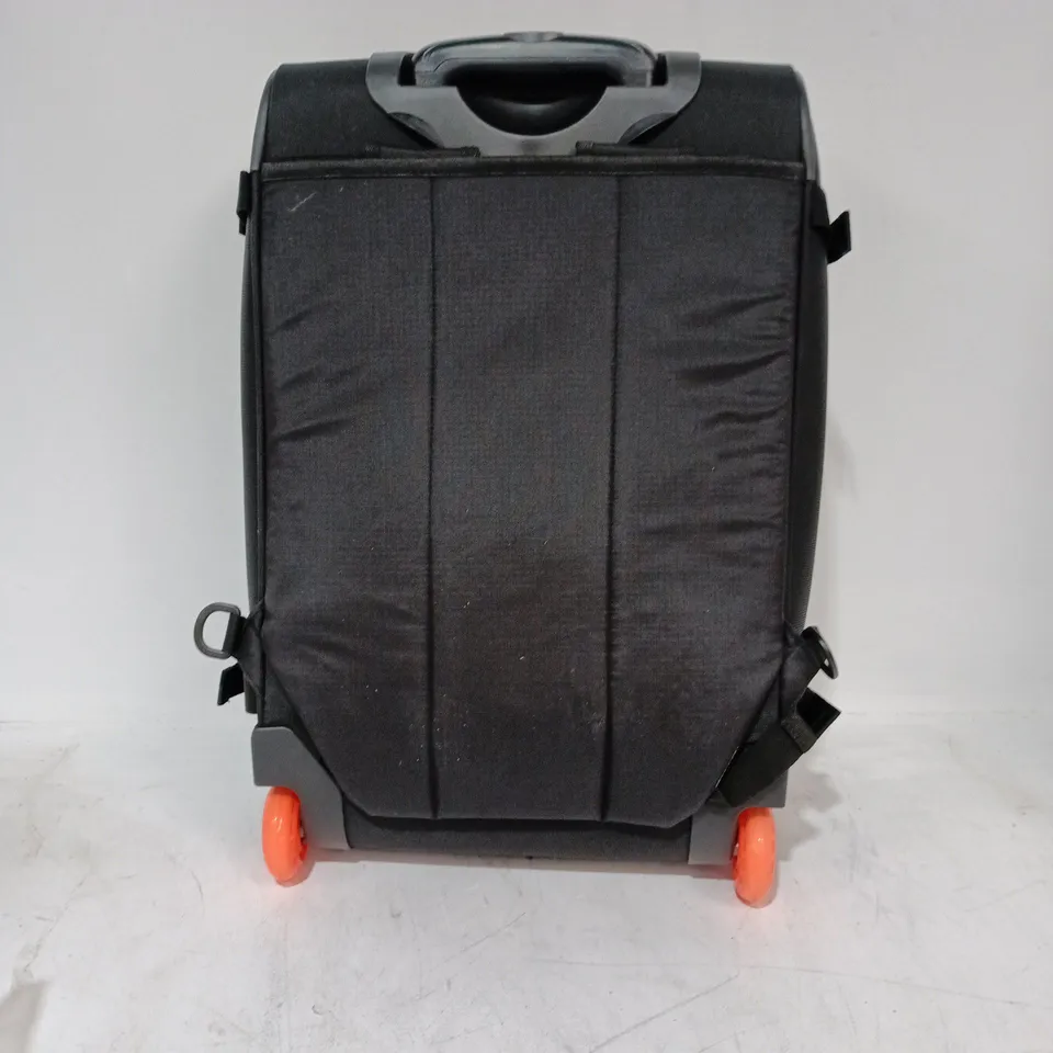 BAGSMART WHEELED LUGGAGE BAG IN BEIGE