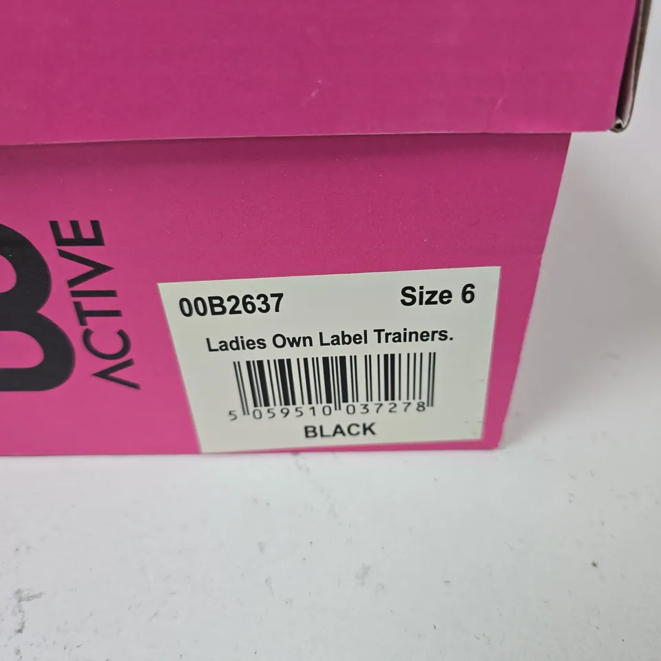 UK 6 LADIES' BLACK SLIP-ON TRAINERS – B ACTIVE