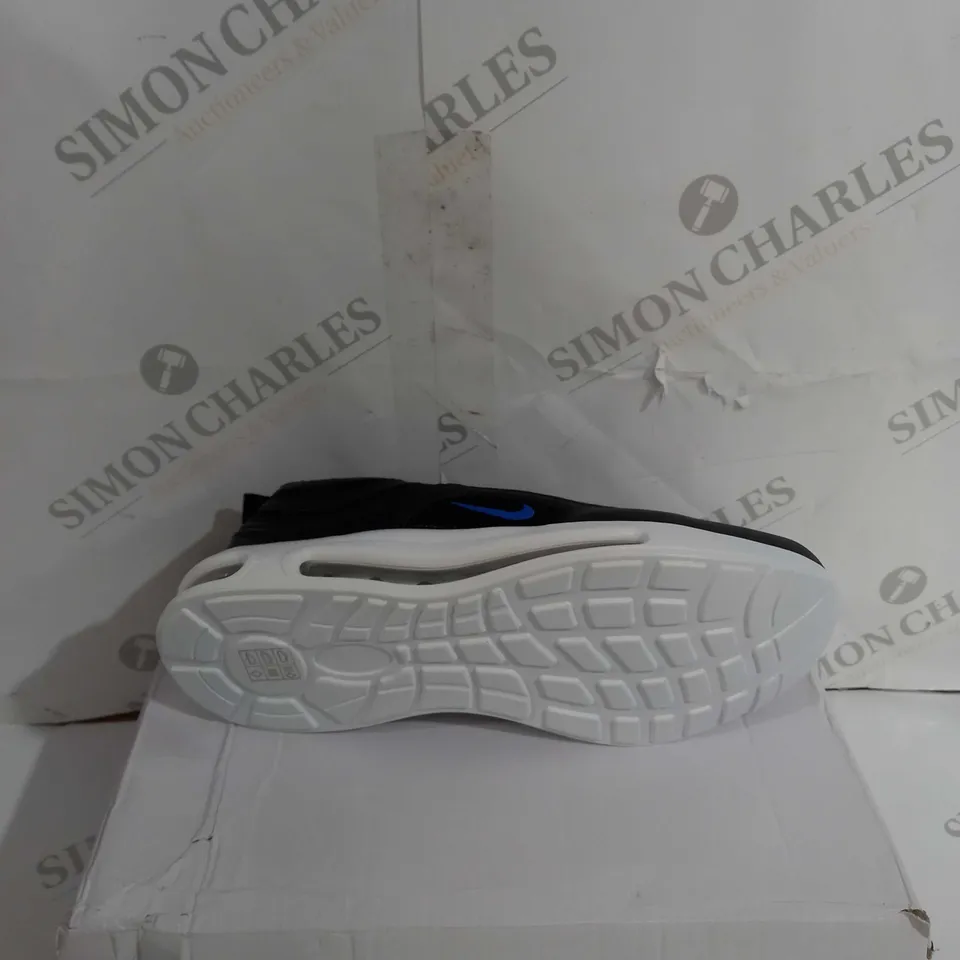 BOXED PAIR OF NIKE AIRMAX IN BLACK/BLUE SIZE 38