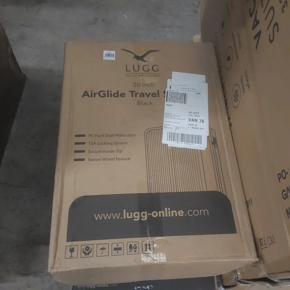 BOXED LUGG TRAVEL SUITCASE