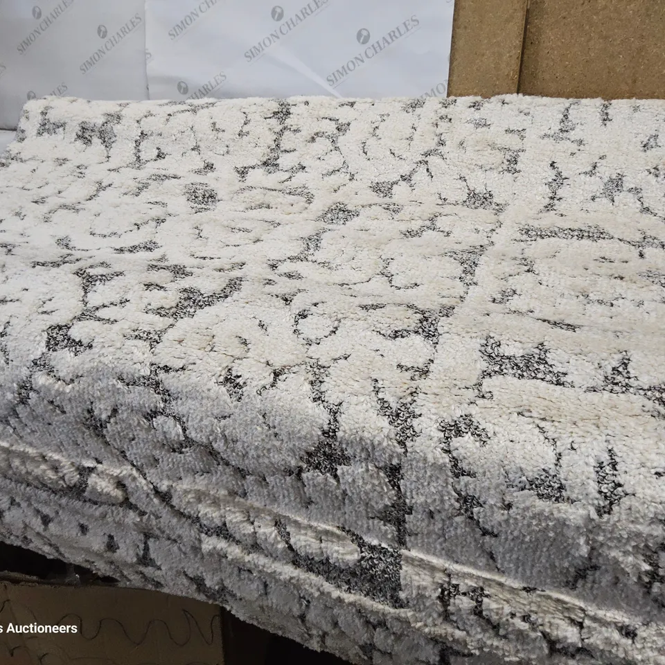 RUBI GREY/CREAM RUG 120 × 170