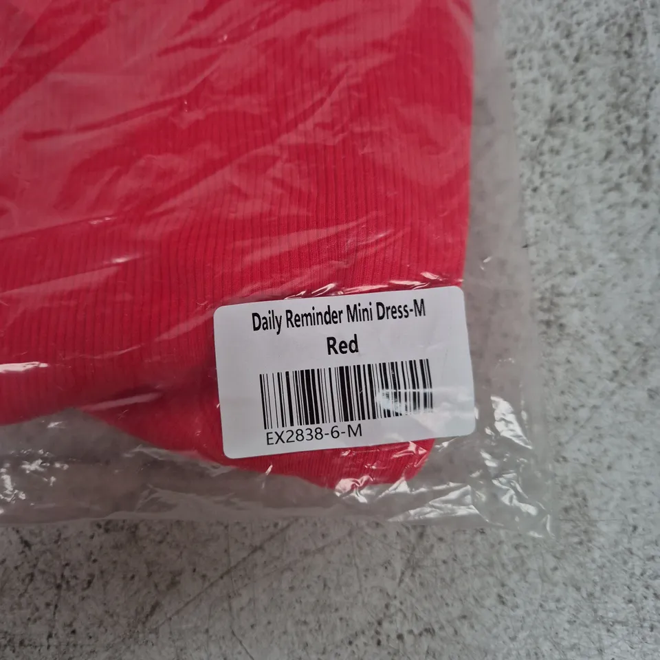 BAGGED WHITE FOX DAILY REMINDER MINI DRESS - RED, SIZE M