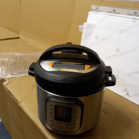 INSTANT POT DUO NOVA ELECTRIC PRESSURE COOKER