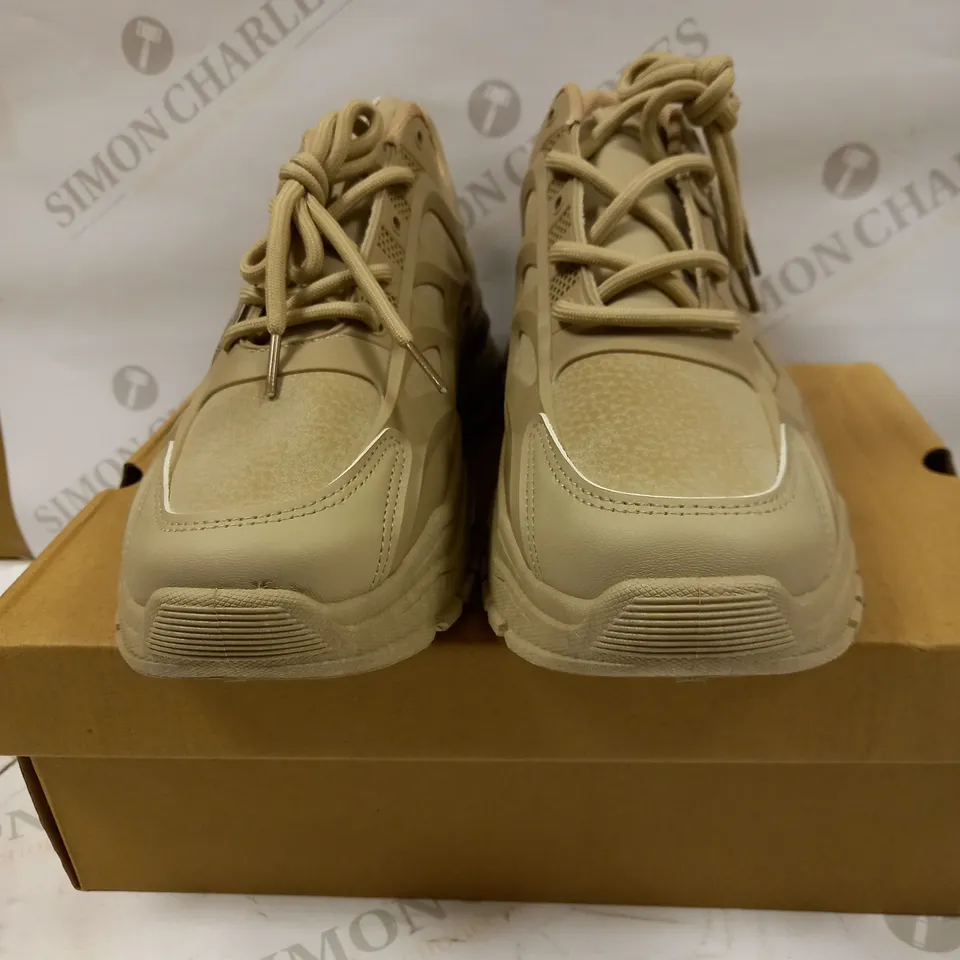 DESIGNER STYLE FASHIONS SENBEICHI TAN TRAINER UK SIZE 9