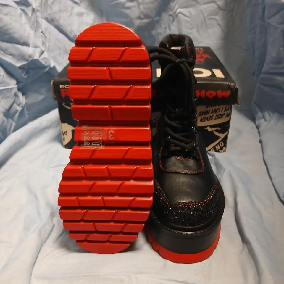 BOXED RICHARD O'BRIEN'S ROCKY HORROR SHOW X KOI THE TIME WARP PLATFORM BOOTS BLACK SIZE 3