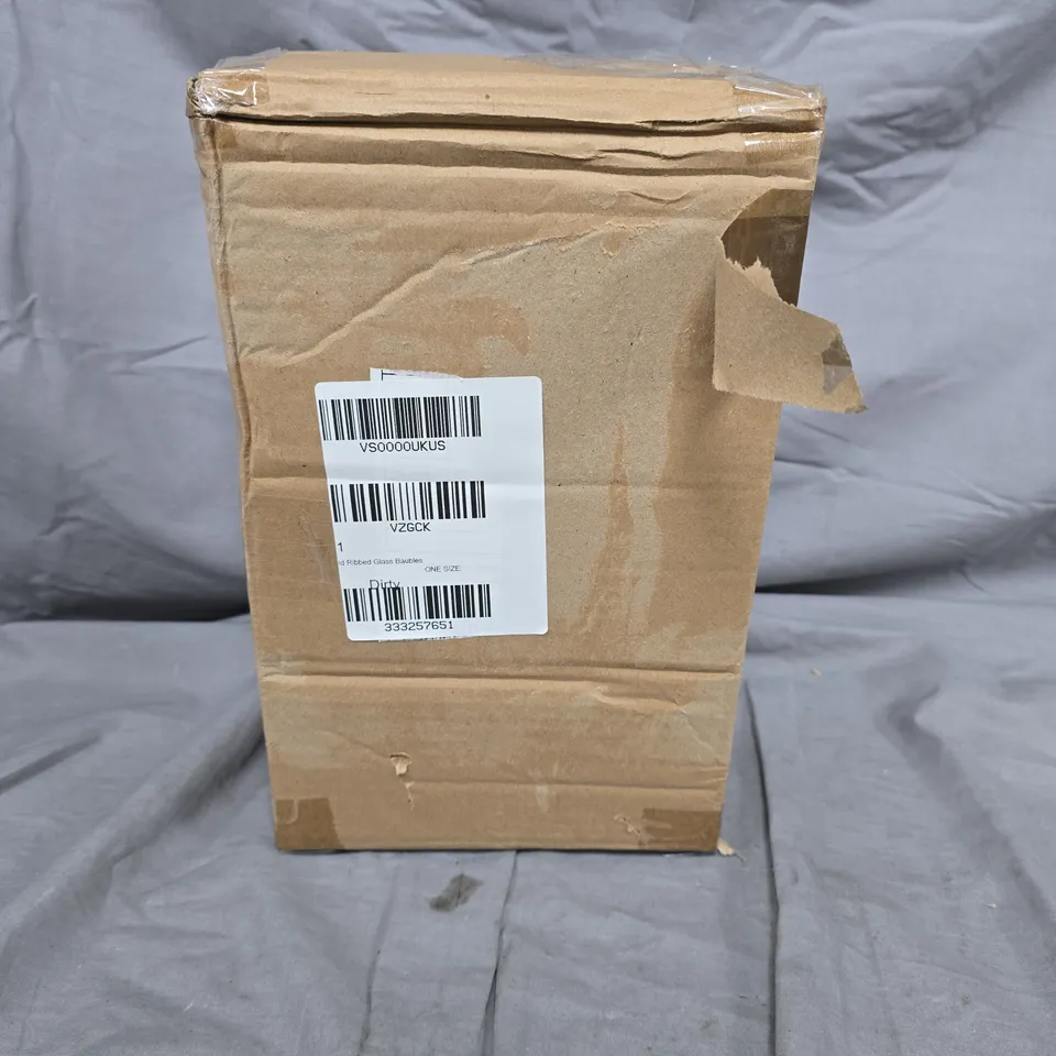 SET OF 3 GOLD RIBBED GLASS CHRISTMAS TREE BAUBLES