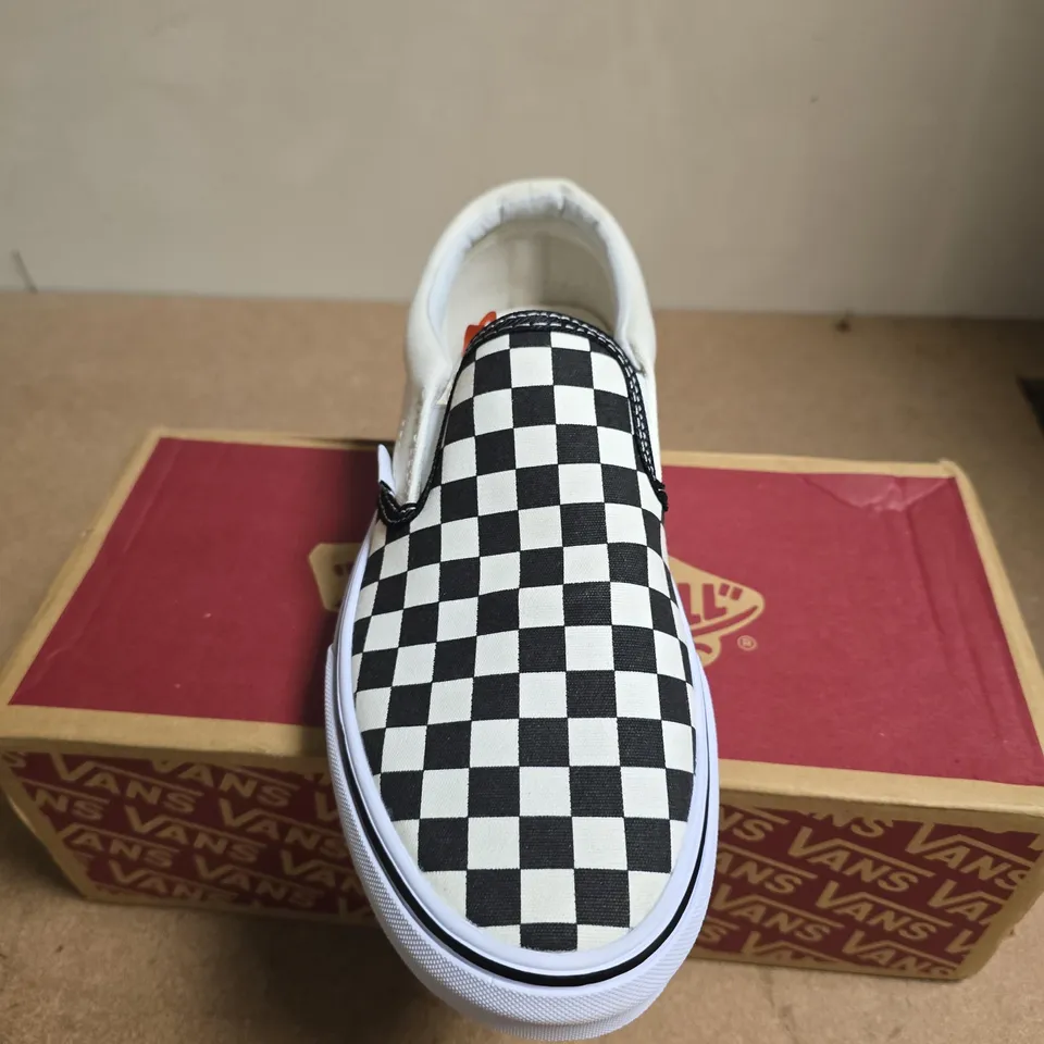 BOXED PAIR OF VANS CLASSIC SLIP-ON SNEAKERS – CHECKERBOARD, UK SIZE 9