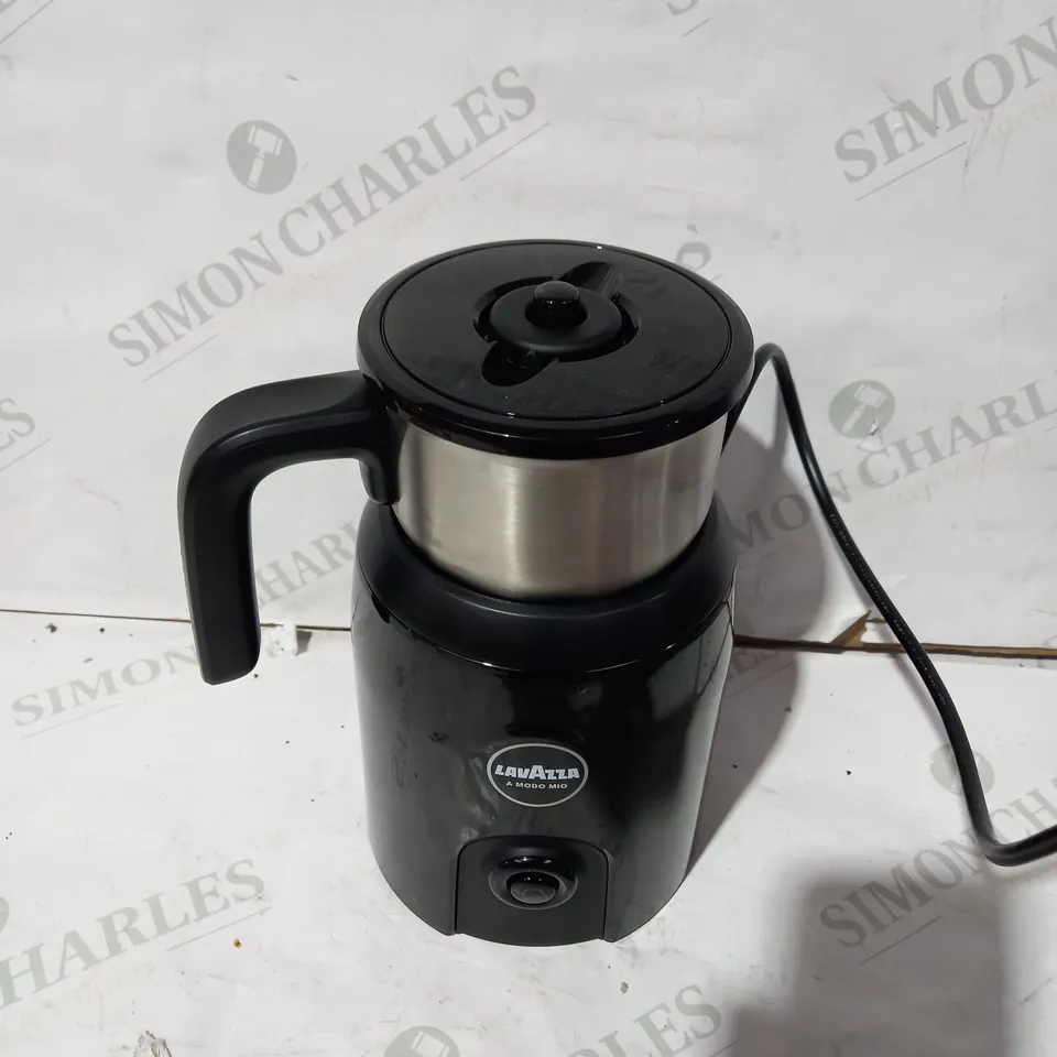 LAVAZZA A MODO MIO MILK UP FROTHER