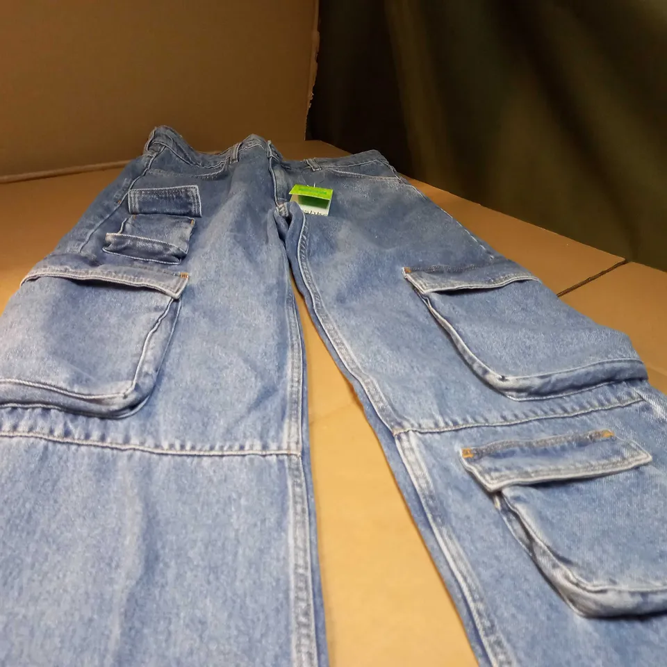 BERSHKA BLUE DENIM/CARGO JEANS - SIZE 8