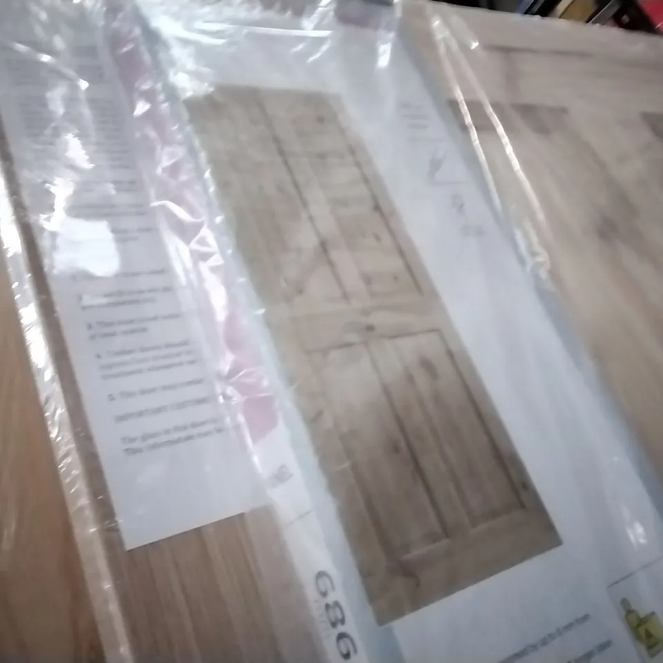 KNOTTY PINE 4 PANEL INTERNAL DOOR 686 X 1981MM