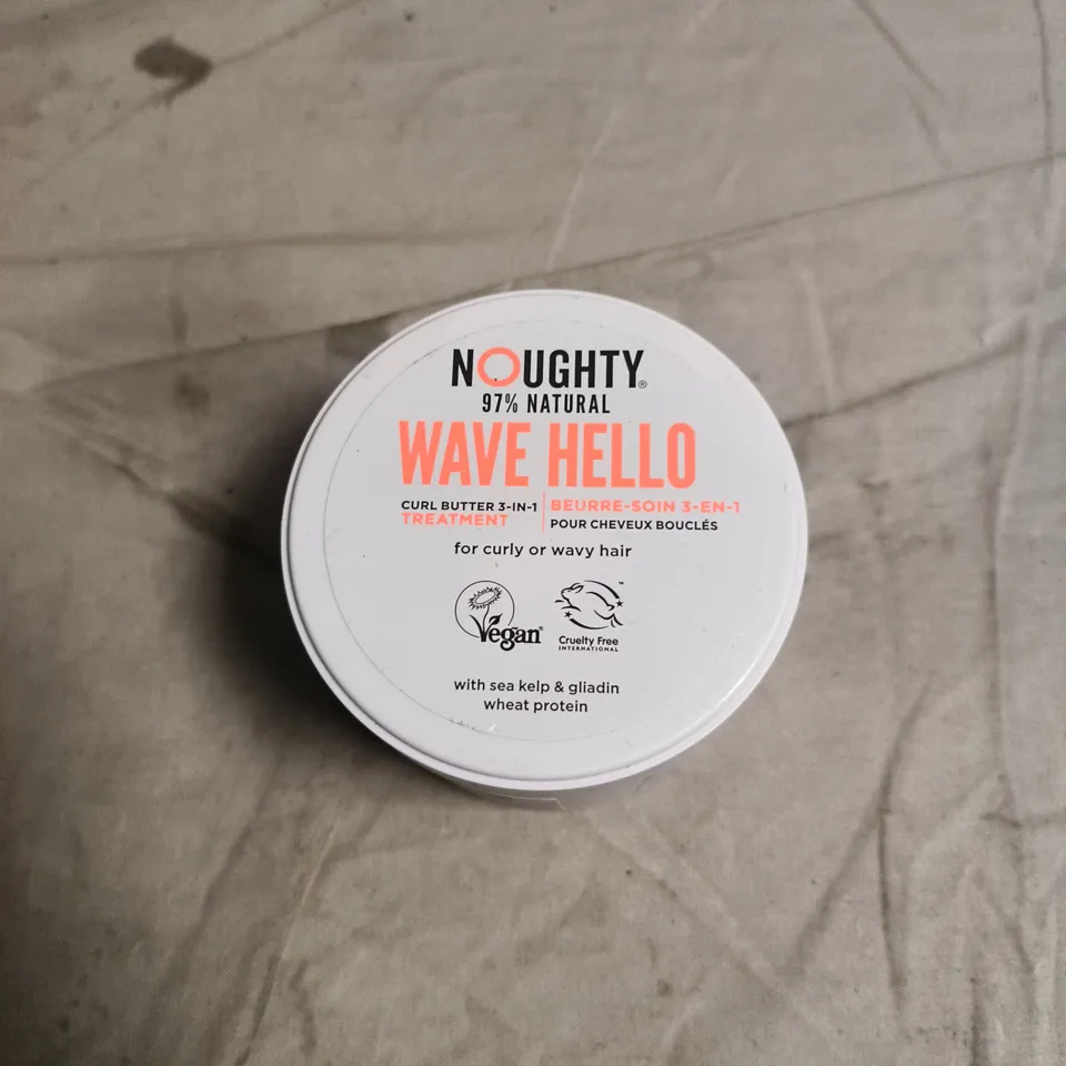 APPROXIMATELY 15 ASSORTED BEAUTY ITEMS INCLUDING WAVE HELLO HAIR TREATMENT , DOVE BODY LOTION AND SQUATCH DEODORANT 