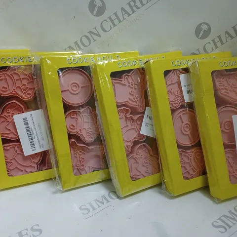 6 X POKEMON COOKIE CUTTER