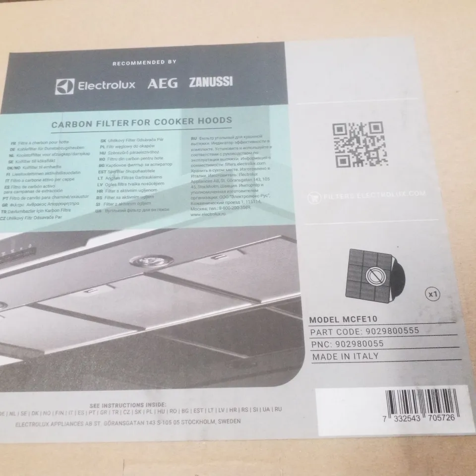 BOX CONTAINING 6 AEG CARBON FILTERS FOR COOKER HOODS