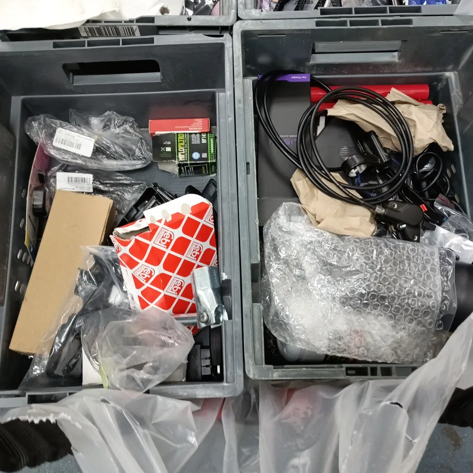 LOT OF ASSORTED AUTO AND VEHICLE ITEMS TO INCLUDE EBI BLISTEN TIE ROD END, PUNCTURE REPAIR KIT AND INNER TUBE AND SOCKET SET