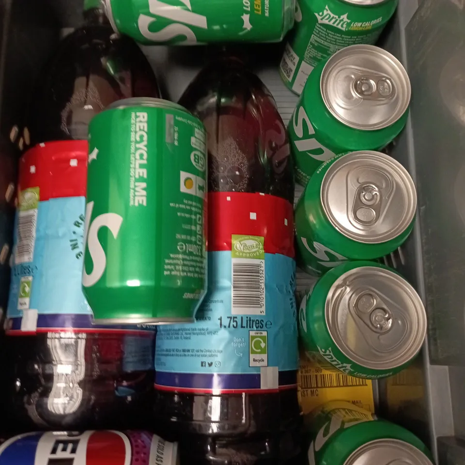 APPROXIMATELY 10 ASSORTED DRINKS PRODUCTS TO INCLUDE SPRITE, FRUIT JUICE & PEPSI