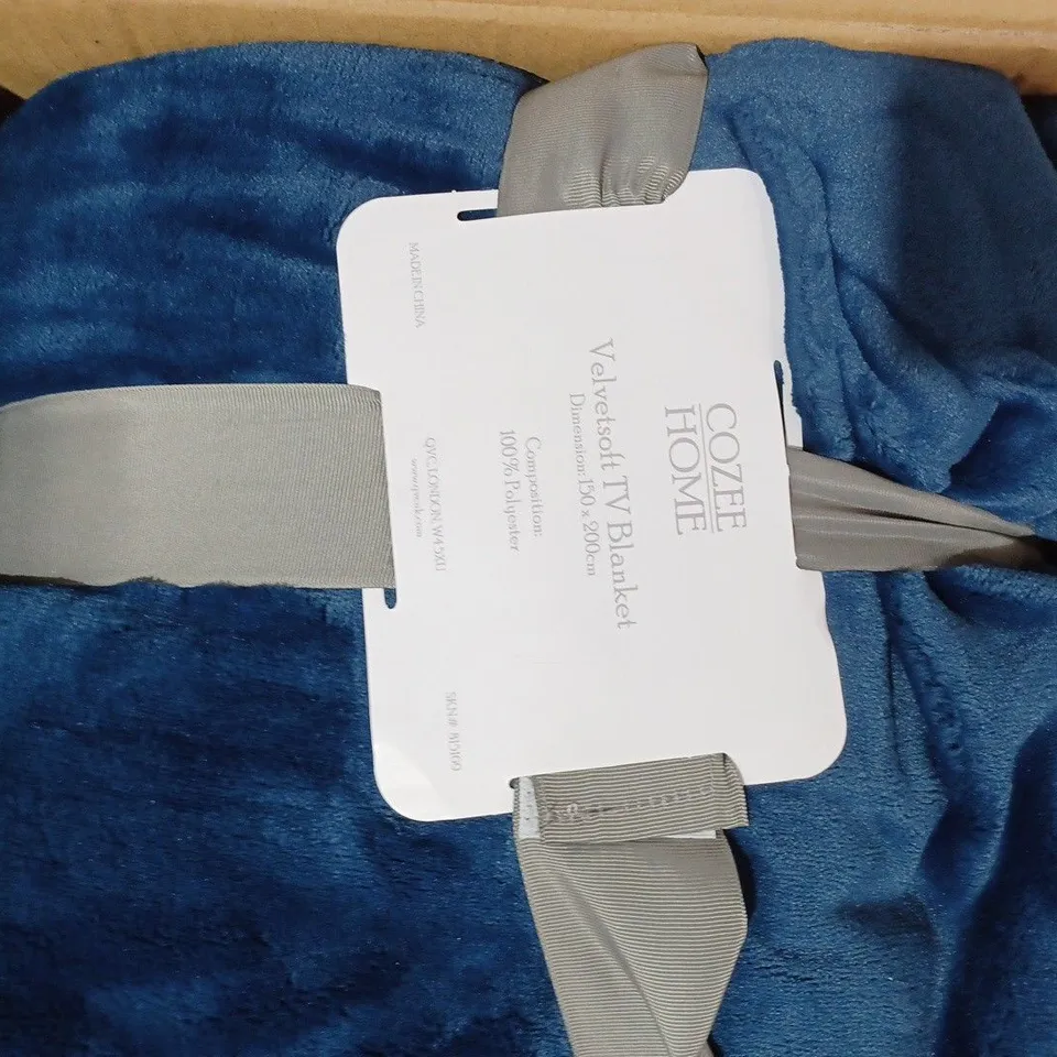 BOXED COZEE HOME VELVETSOFT TV BLANKET IN BLUE