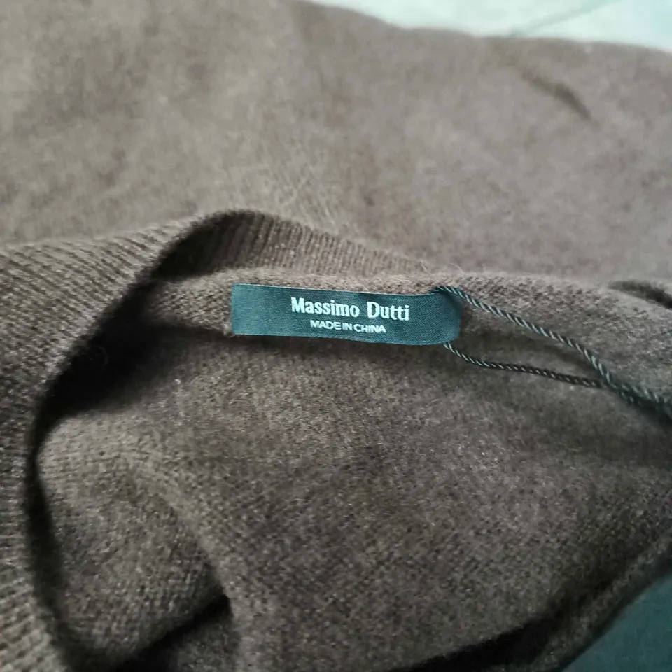 MASSIMO DUTTI MEN'S BROWN ARGYLE KNIT CARDIGAN - UK 10