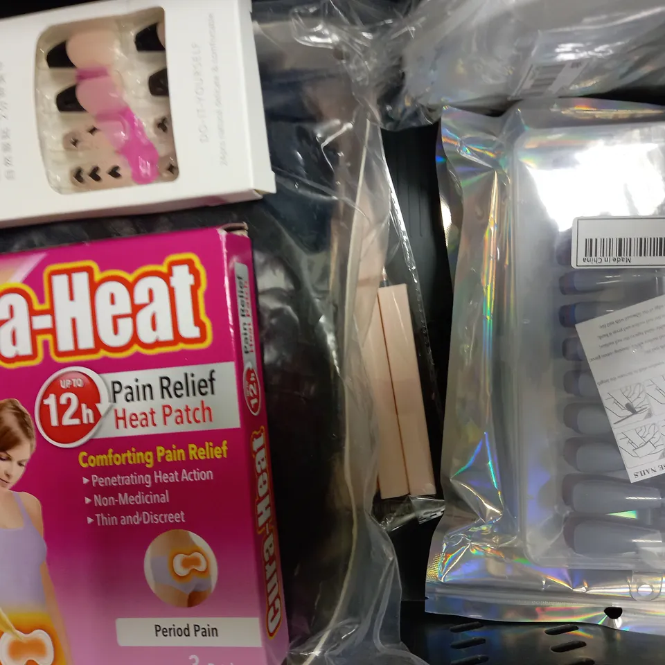LOT OF APPROXIMATELY 12 ASSORTED HEALTH & BEAUTY ITEMS, TO INCLUDE EXPRESS PEDI, DENTAL TOOL, NAILS, ETC